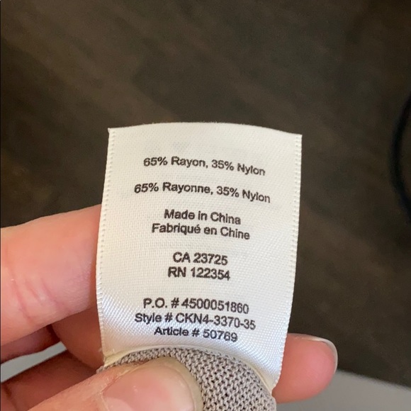 Aritzia Wilfred Librement Asymmetrical Sweater - Picture 6 of 7